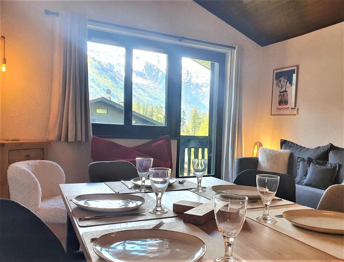 Chamonix Superbe Appartement Vue Mont Blanc ภายนอก รูปภาพ