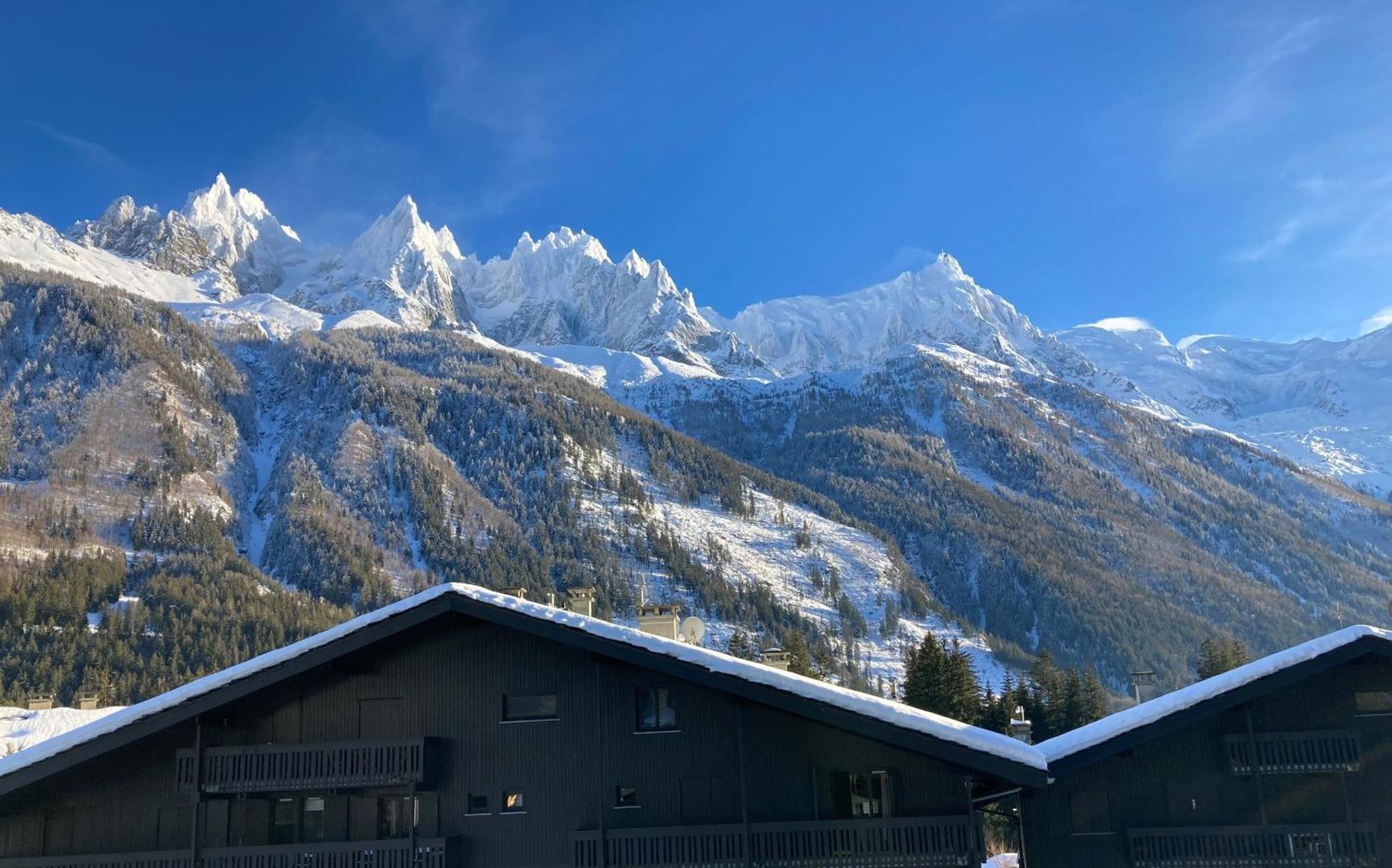 Chamonix Superbe Appartement Vue Mont Blanc ภายนอก รูปภาพ